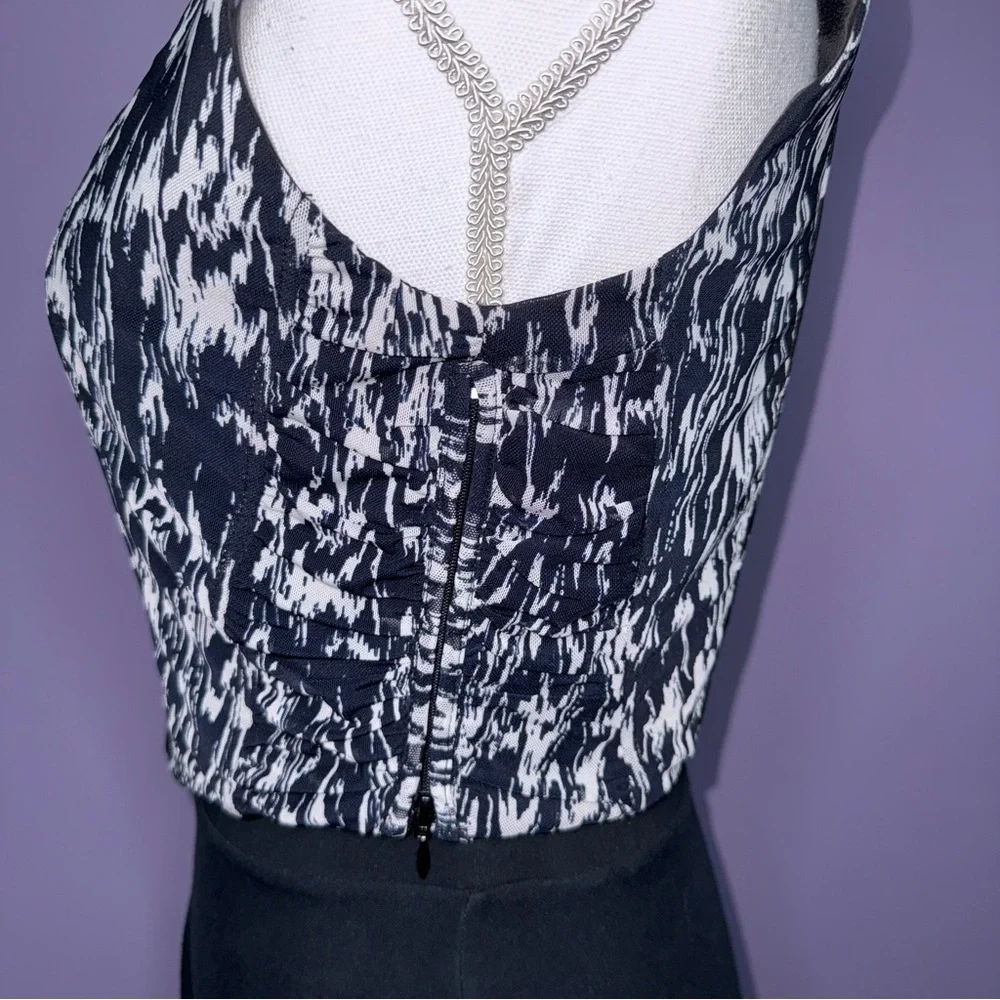 FINAL PRICE!!  NWT House of Harlow Patterned Corset Top - Picture 7 of 13